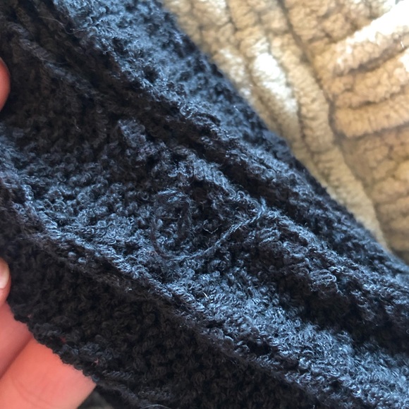 JCrew Cropped Sweater Cardigan, Size XS - Picture 5 of 5